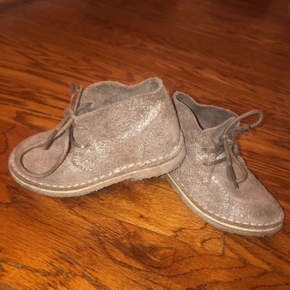 Zara Suede Boots - Picture 1 of 2